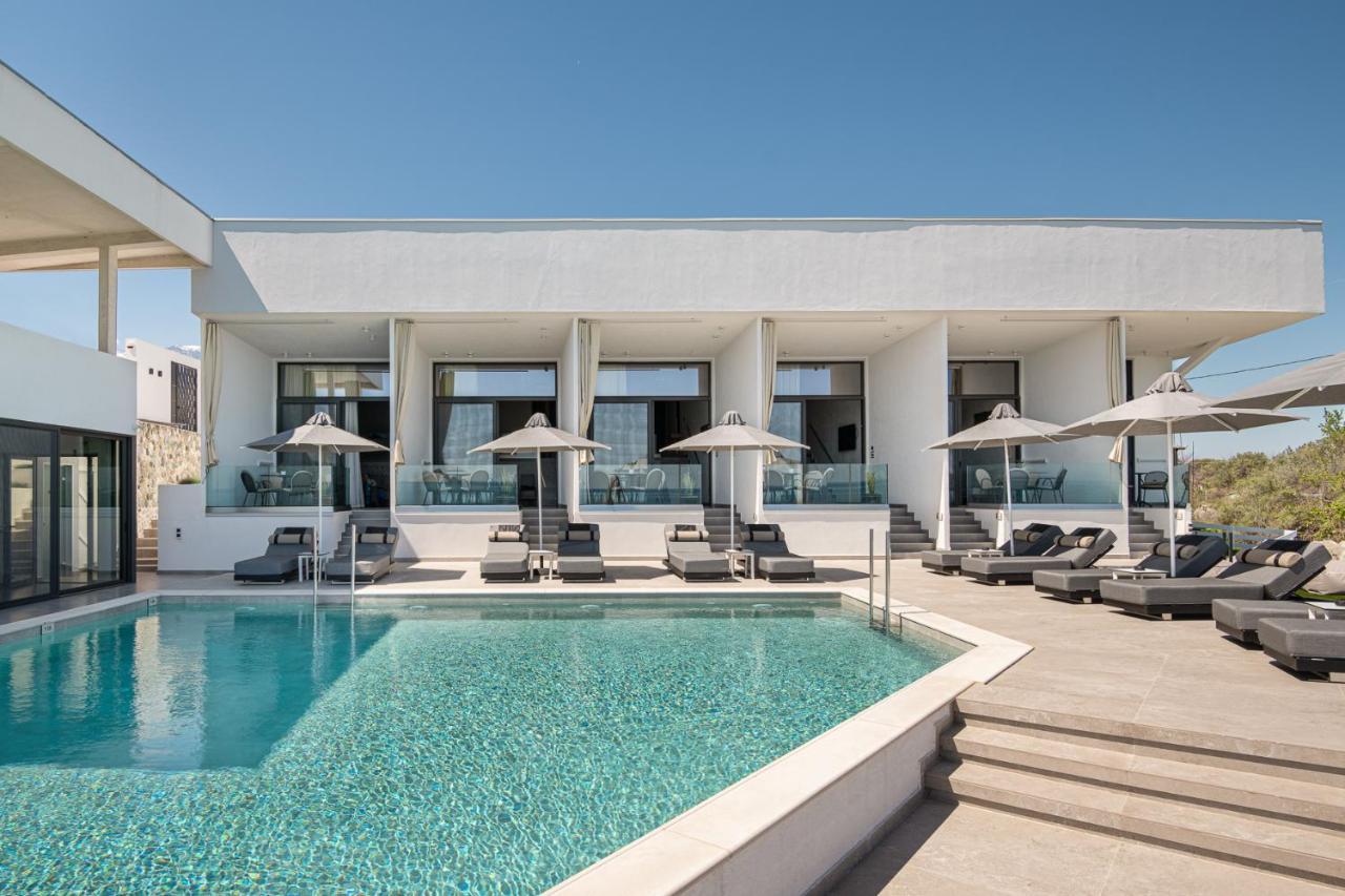 Akrotiri Olympus Luxury Suites - Adults Only Plaka Exterior foto