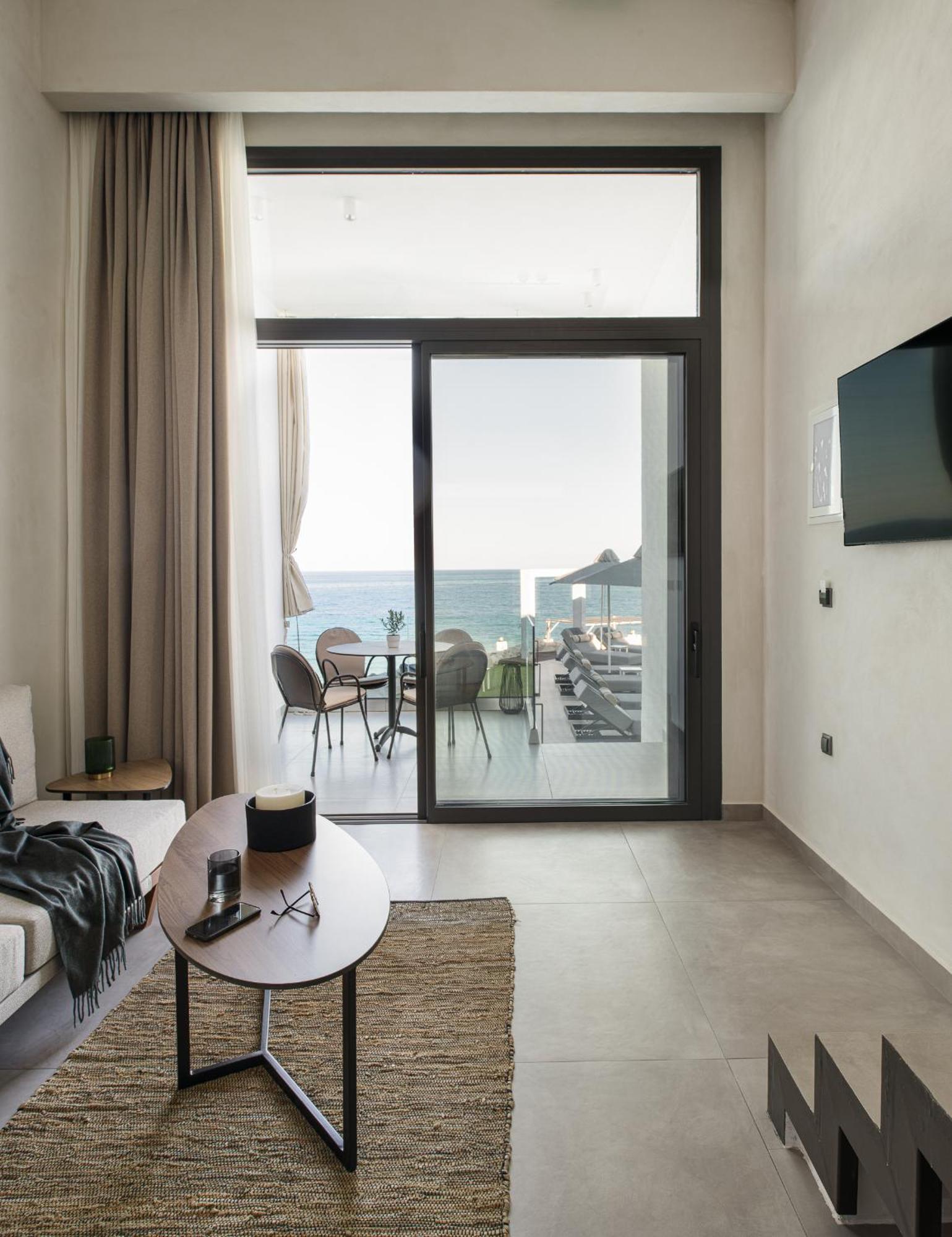 Akrotiri Olympus Luxury Suites - Adults Only Plaka Exterior foto